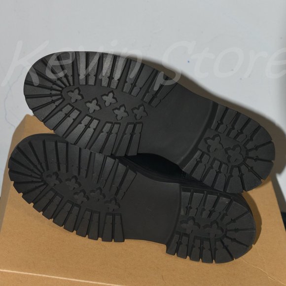 Ladies' Leather  Chelsea Boot Steve Madden - Picture 6 of 8